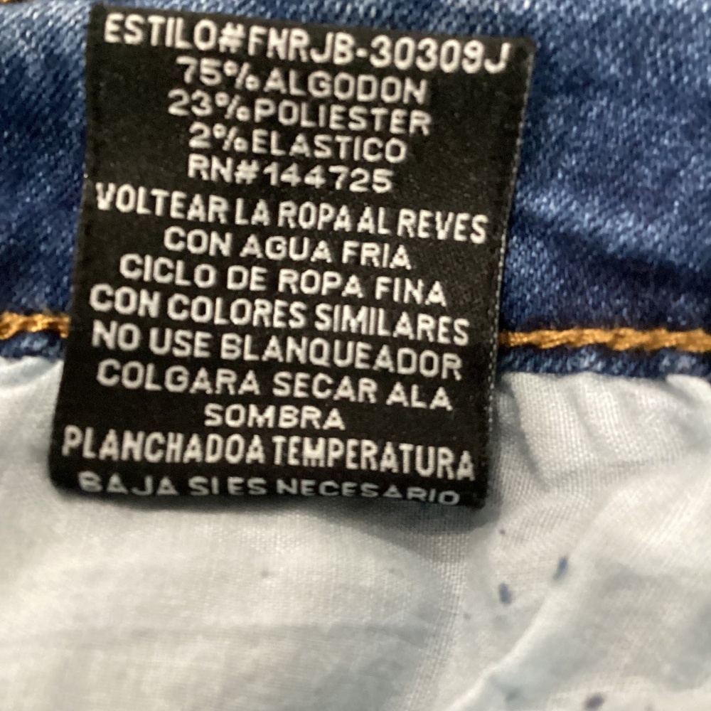Fashion Nova Flare Jeans - Picture 7 of 11